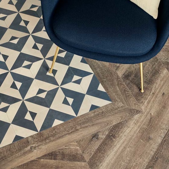 decor echo ink dc491 with aged oak halcyon ar0w7710