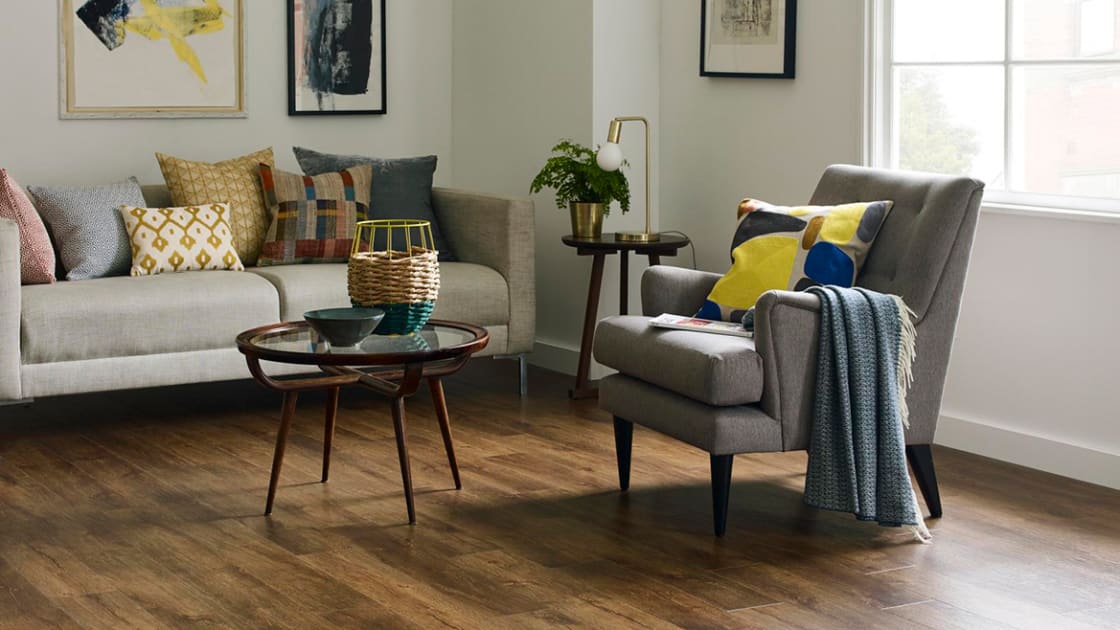 Amtico Form Bureau Oak in a Stripwood laying pattern FS7W5970