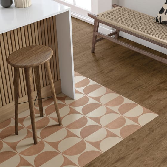 Lune Small DC561 creates both a classic and contemporary feel for a kitchen space.