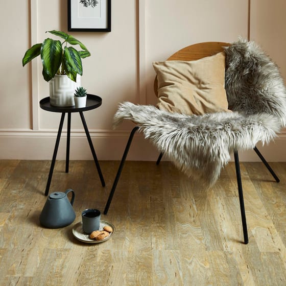Living room floor features Bleached Elm for a tradtional oak finish.