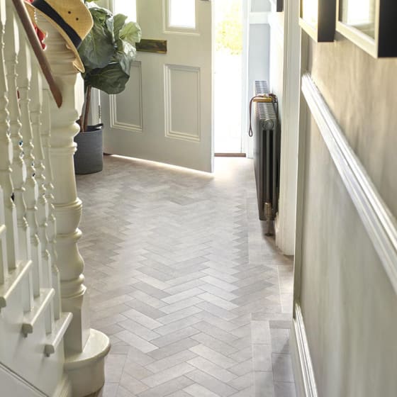 Hallway with stone parquet flooring - Amtico Spacia Peak, SS5S2633